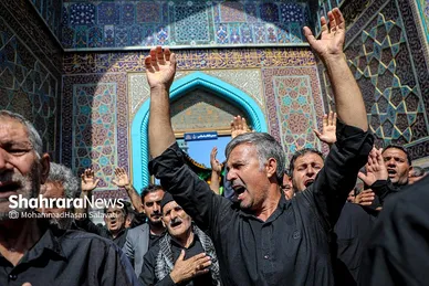 عزاداری روز شهادت امام رضا (ع) در حرم مطهر رضوی