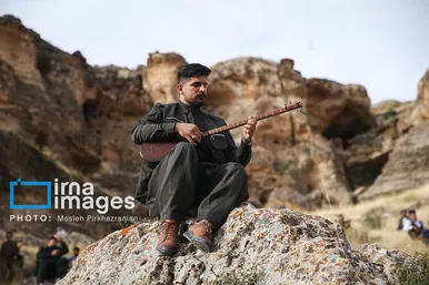 گزارش تصویری | جشن جهانی «مهرگان» در غار کرفتو