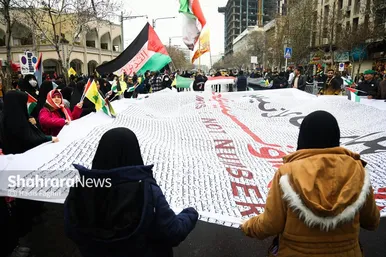 گزارش تصویری | راهپیمایی جمعه نصر و جشن پیروزی مقاومت فلسطین در مشهد