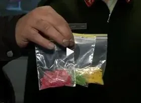 مواد روانگردان شیشه به شکل شکلات و نقل! + فیلم