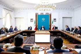پزشکیان: دولت بسته&zwnj;های تشویقی جذابی برای سرمایه&zwnj;گذاری در حوزه انرژی&zwnj;های تجدیدپذیر ارائه کرده است