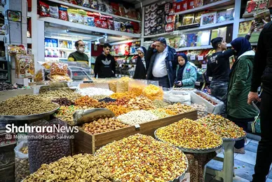 حال و هوای بازار مشهد در آستانه شب یلدا