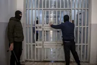 هزاران عنصر داعش از زندان‌های سوریه گریختند | دمشق و قسد یکدیگر را متهم می‌کنند