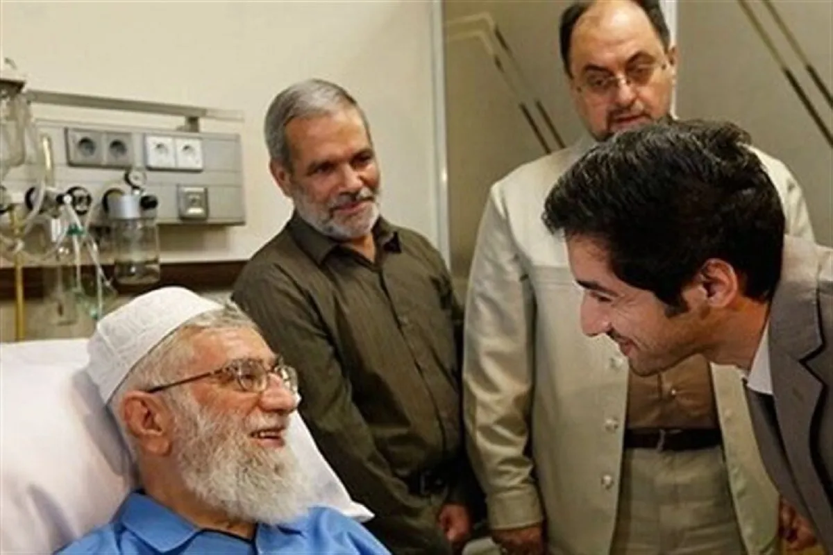 صحبت‌های «نجم‌الدین شریعتی» درباره  مراسم تشییع رهبر شهید