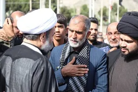 روایت سردار آبسالان از آقازاده شهیدش: فرزندم آرزوی شهادت داشت | فیلم مراسم تشییع پیکر مطهر شهید &laquo;محمود آبسالان&raquo;