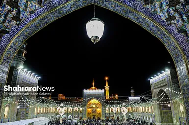 تحویل سال ۱۴۰۲ در حرم مطهر امام رضا (ع)