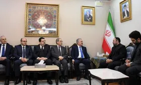 حضور نخست&zwnj;وزیر سوریه در سفارت ایران در دمشق