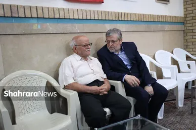 عکس‌هایی از بازدید شهردار مشهد از شعب اخذ رای در سطح شهر