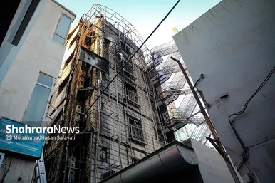 مهار آتش‌سوزی یک هتل آپارتمان در خیابان امام رضا (ع) مشهد