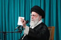 بازتاب بیانات مقام معظم رهبری در رسانه‌های جهان | تسلیم فشار نخواهیم شد