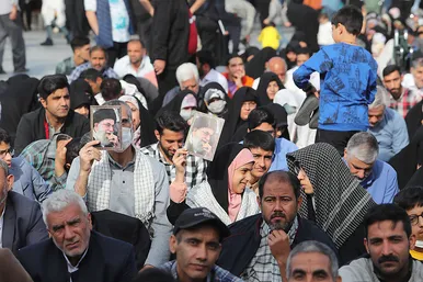 حال و هوای حرم مطهر رضوی در زمان سخنرانی نوروزی مقام معظم رهبری