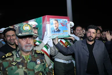 استقبال از پیکر شهید امیر عبدالهیان در مشهد
