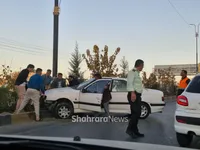 بی احتیاطی رانندگان انحراف خودرو در بولوار وکیل‌آباد مشهد + عکس