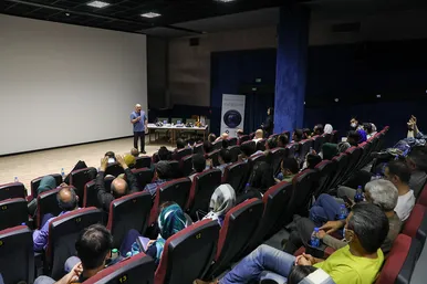 همایش روز جهانی عکاسی در مشهد