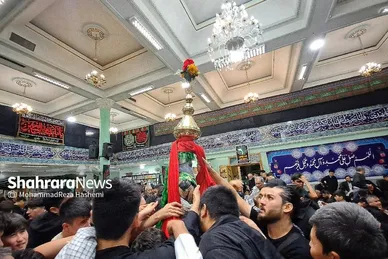 عکس‌هایی از مراسم علم‌کِشی مهاجران افغانستانی در مشهد (۲۳ تیرماه ۱۴۰۳)