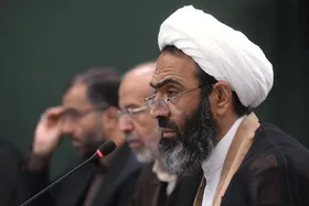 نقدعلی عملکرد عراقچی و روابط خارجی دولت را نقد کرد