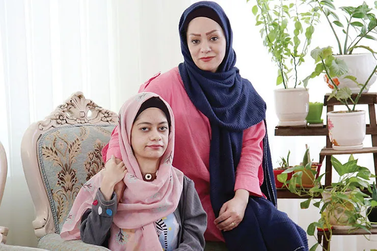 زندگی به توان۲ / روایت زندگی مادر و دختری که با مرگ جنگیدند