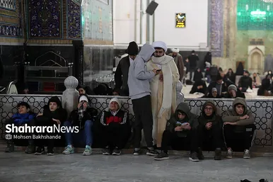 شب عید مبعث در حرم مطهر رضوی