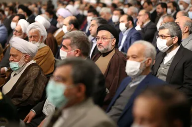 عکس | دیدار جمعی از مسئولان نظام و سفیران کشورهای اسلامی با مقام معظم رهبری