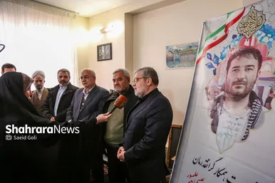 گزارش تصویری | دیدار شهردار مشهد مقدس با خانواده شهید «عیسی علیپور»