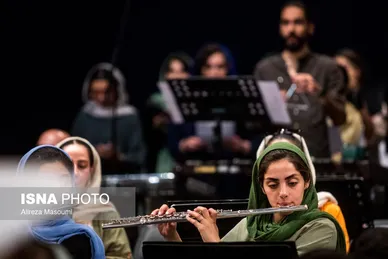 عکس‌هایی از تمرین ارکستر سمفونیک تهران