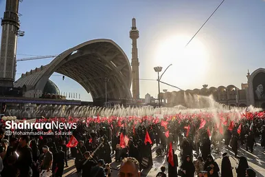 گزارش تصویری | مصلای تهران و حضور پرشور مردم در مراسم وداع با آقای شهید ایران ۳
