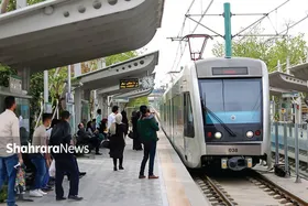 گفت&zwnj;و&zwnj;گویی با مسافران خط یک مترو مشهد | عبور از ایستگاه آشوب