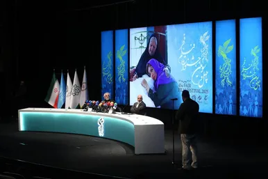 گزارش تصویری: نشست خبری دبیر چهل و سومین جشنواره فیلم فجر (۱۰ بهمن ۱۴۰۳)