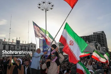 گزارش تصویری | اجتماع مردمی حامیان «طرح نور» در مشهد