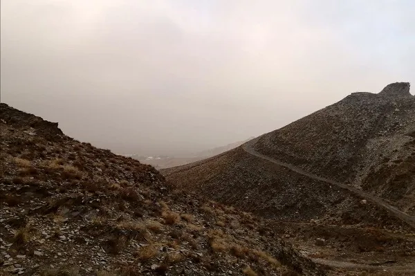 شهروند خبرنگار | هوای ابری کوه های خلج در فصل زمستان مشهد