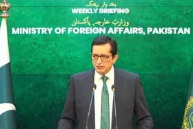 پاکستان موضع خود درباره دانشجویان افغان را تغییر داد | دارندگان ویزا می&zwnj;مانند (۱۹ شهریور ۱۴۰۵)