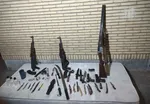 ۱۰۰ نفر از اراذل اوباش و سارقان مسلح سیستان و بلوچستان در دام وزارت اطلاعات، سپاه و فراجا + تصاویر