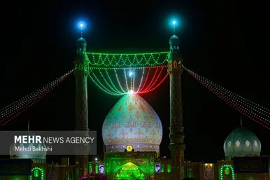 عکس | حال و هوای مسجد جمکران در شب نیمه شعبان