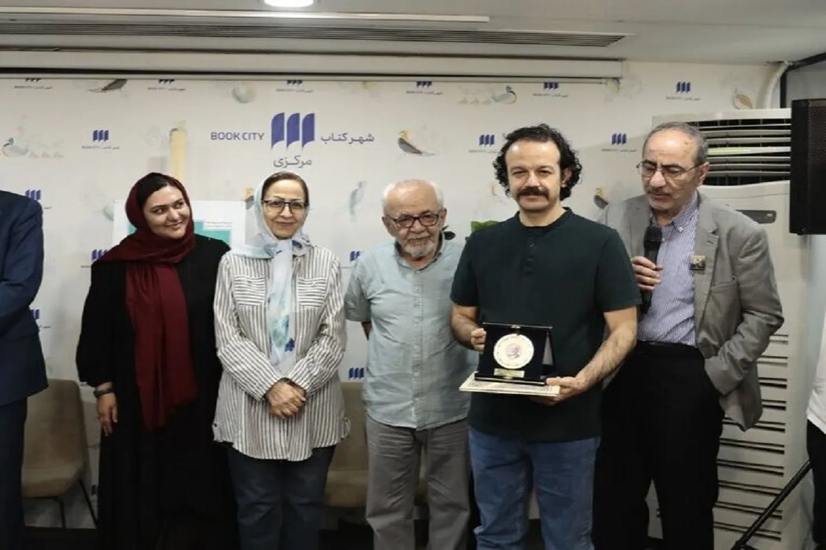 نهمین دوره‌ جایزه‌ «ابوالحسن نجفی» برندگانش را شناخت + اسامی