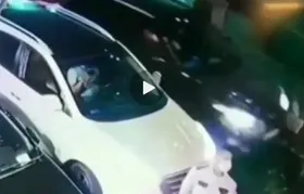 سرقت گوشی جلوی مامور راهنمایی رانندگی! + فیلم