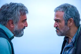 &laquo;آبی روشن&raquo; با بازی مهران غفوریان و مهران احمدی در راه سینما