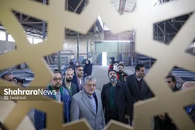 گزارش تصویری | بازدید شهردار و اعضای شورای اسلامی شهر از کارگاه‌های ساخت المان سازمان فرهنگی شهرداری مشهد