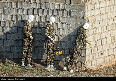 گزارش تصویری | رونمایی از پهپادهای جدید انتحاری و شناسایی سپاه