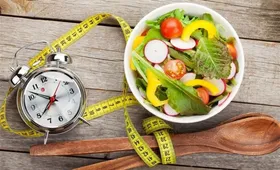اینفوگرافی| ۸ راهکار برای کاهش وزن بعد از ۴٠ سالگی