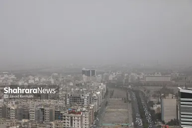 تصاویری از آلوده‌ترین صبح مشهد در قرن جدید (۱۵ مرداد ۱۴۰۲)