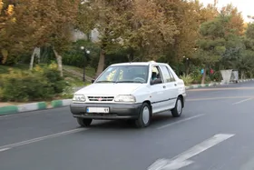 اینفوگرافی/۱۰ سال پیش با قیمت امروز پراید چه خودرو&zwnj;هایی می&zwnj;توانستیم بخریم؟