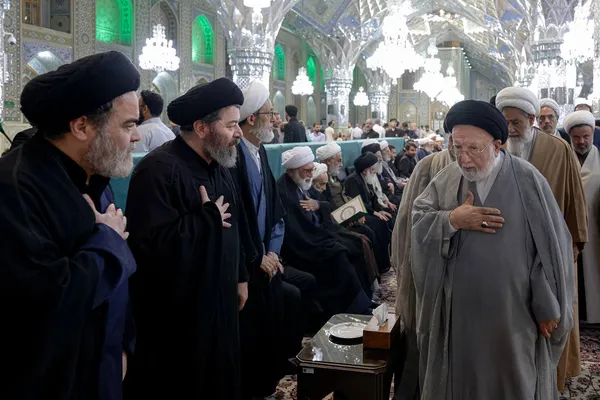 مراسم بزرگداشت آیت الله شبیری زنجانی (ره) در حرم مطهر رضوی برگزار شد + عکس