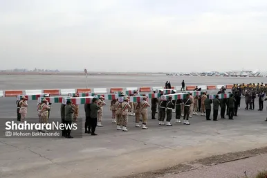 ورود پیکر مطهر ۱۲ شهید گمنام به مشهد