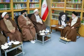 آیت&zwnj;الله علم&zwnj;الهدی: محور فعالیت در مناطق تلفیقی تقریب و وحدت باشد | تقریب مذاهب اسلامی با تبیین معارف اهل&zwnj;بیت(ع)