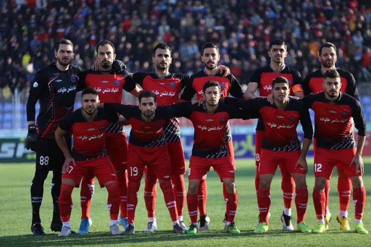 فسخ قرارداد یک طرفه ۴ بازیکن نساجی / بازی با پرسپولیس لغو می‌شود؟