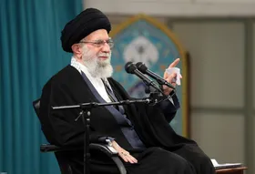 نقاط قوت ایران از نگاه رهبر انقلاب| جمهوری اسلامی قوی&zwnj;تر خواهد شد