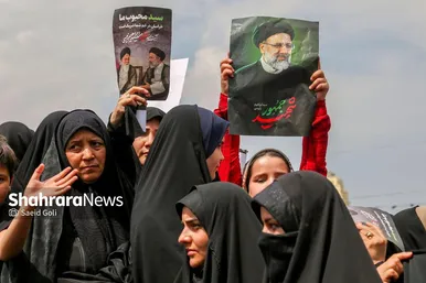 مشهد در ماتم رئیس جمهور شهید (۱)