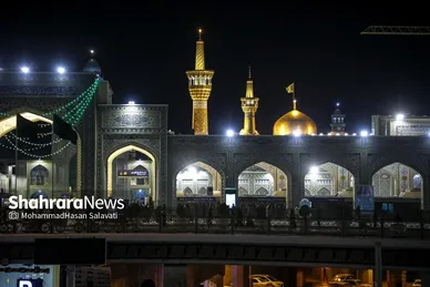 گزارش تصویری | گلباران حرم مطهر امام‌رضا (ع) در شب میلاد حضرت جوادالائمه (ع)