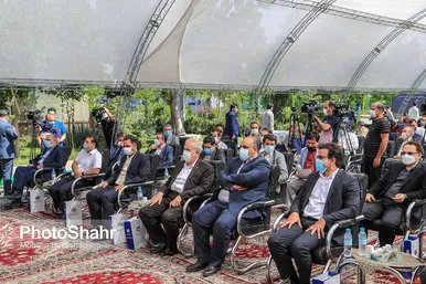 رونمایی از نخستین اتوبوس برقی کشور در مشهد