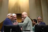قالیباف: مجلس موظف است تا پایان آبان‌ماه، ایرادات برنامه هفتم را به دولت تقدیم کند